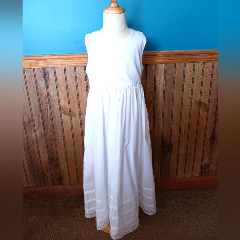 SZ 8 Handmade Heirloom Dress NEW